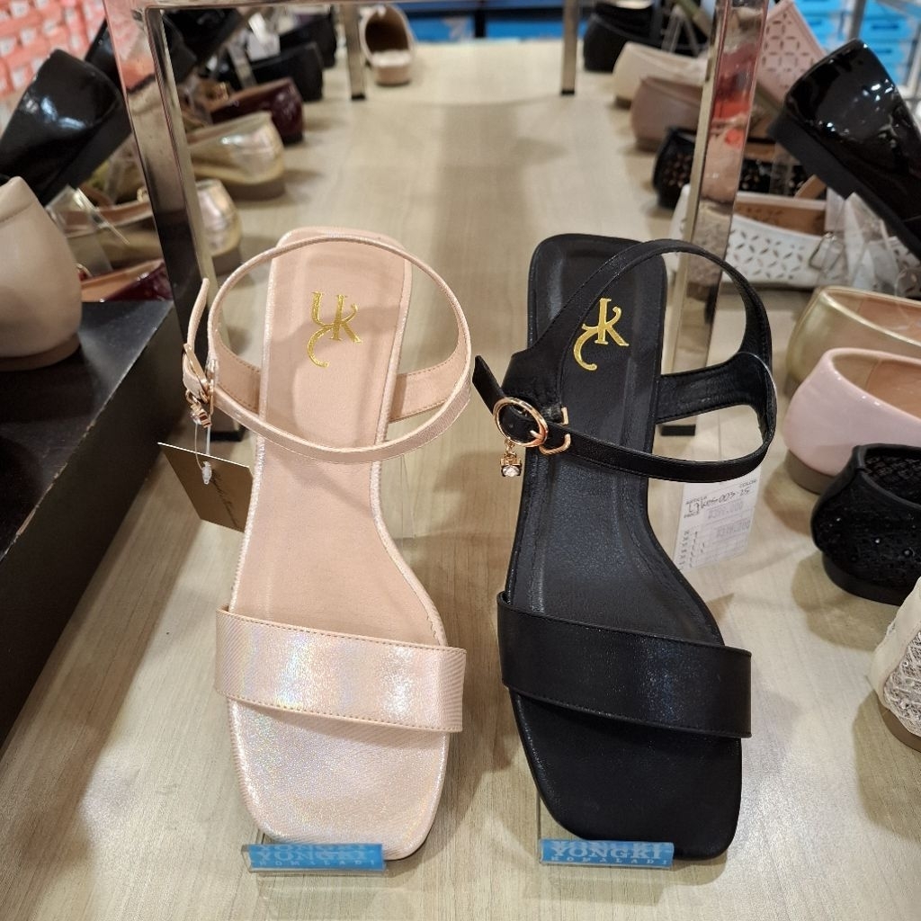 Sandal Pesta Wanita Yongki Komaladi ORI