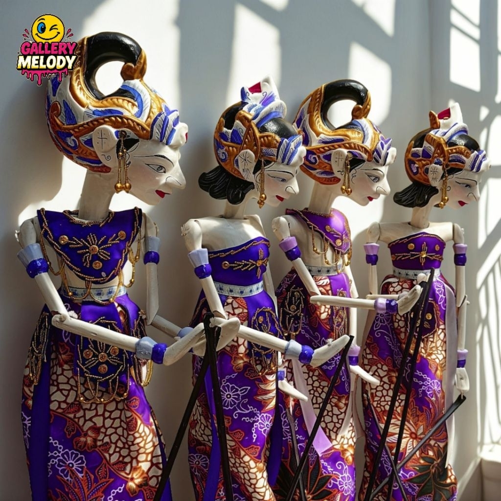 Wayang Golek Couple Arjuna & Srikandi Medium 50cm