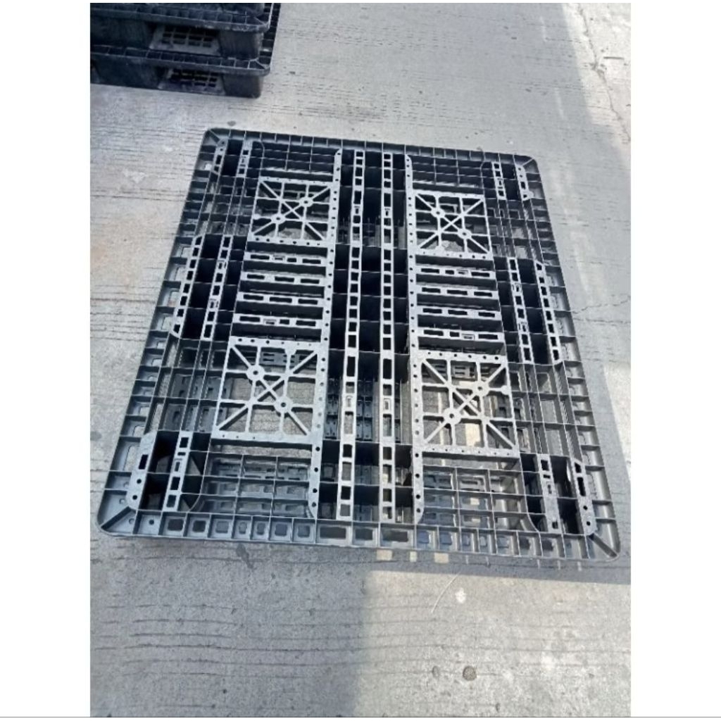 

Pallet plastik (PAP/KUPING bekas berkualitas ukuran palet 130x110x15cm