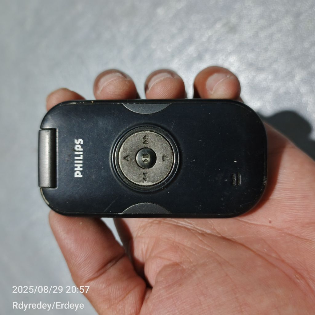 Hp Jadul Bahan Philips 588 Prototype