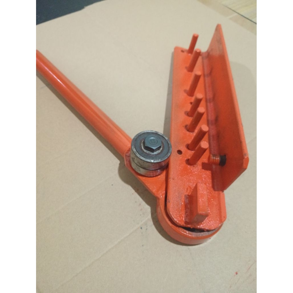 alat tekuk besi buat kolom begel kapasitas besi 4/12mm bahan besi  L5×5