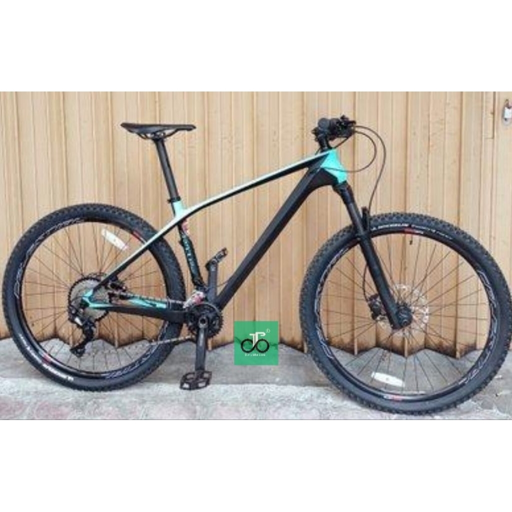 Sepeda MTB 27.5" Carbon Pacific Armour 600 TERBARU