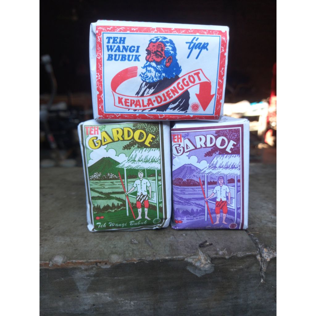 

Teh Racikan Khas Solo/paket 3 teh/Gardoe hijau,gardoe ungu,kepala djenggot putih