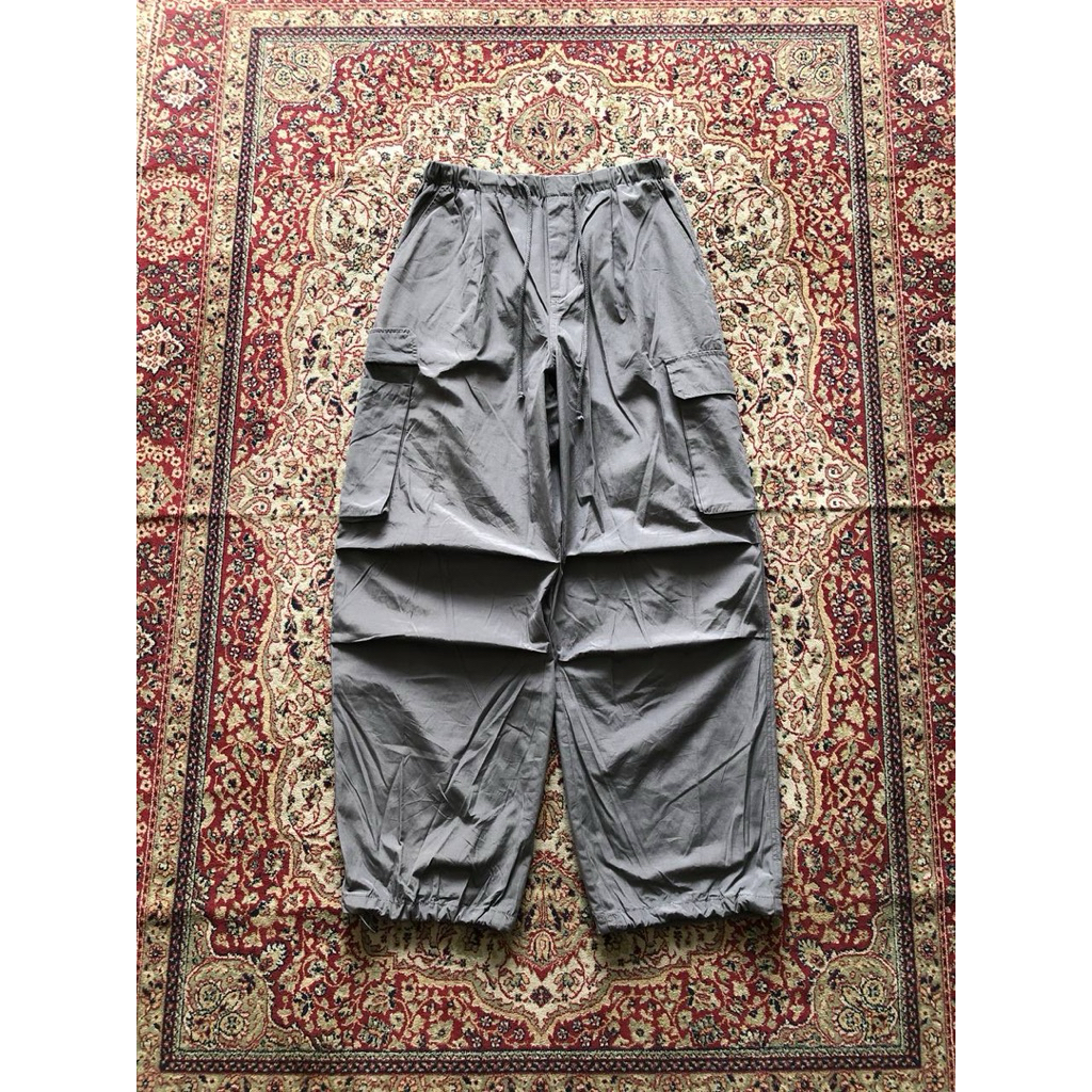 Celana Gu utility cargo pants Casual Gu cargo wide pats HG738