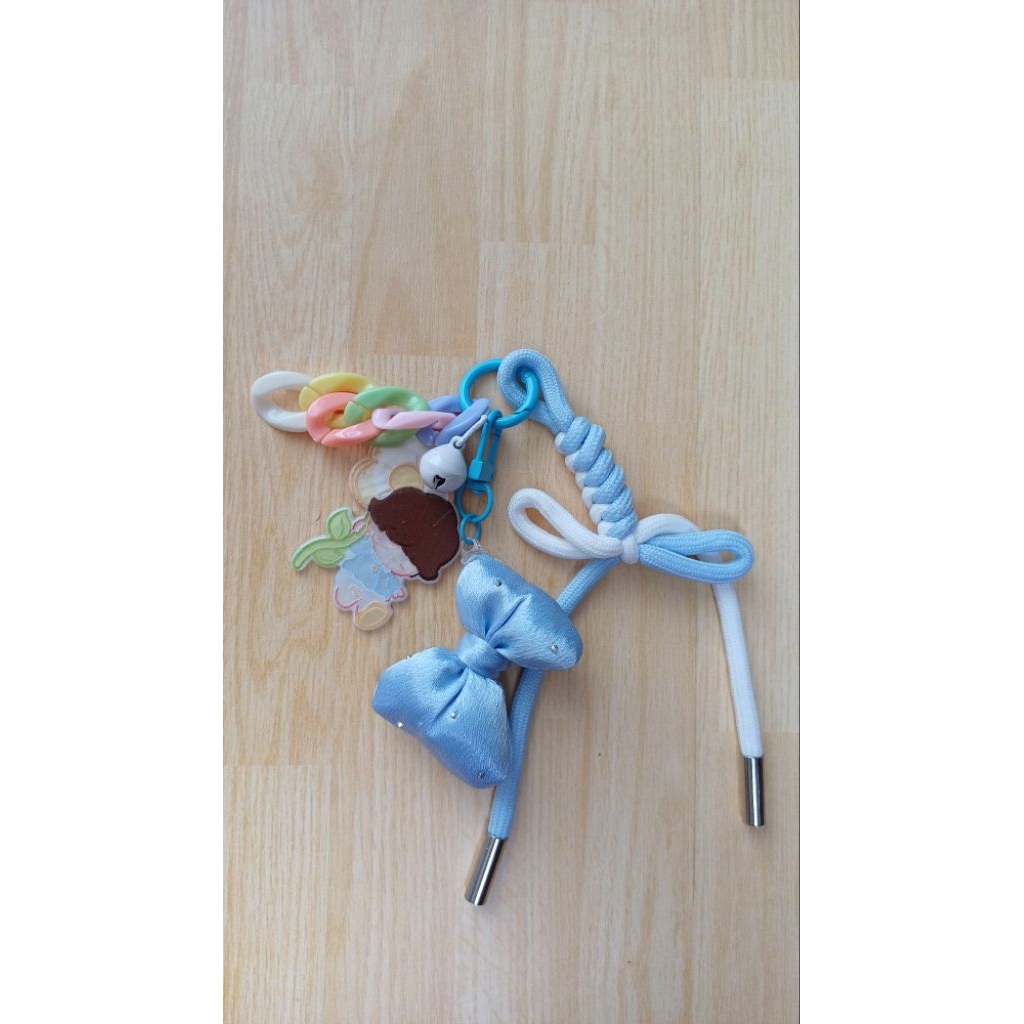 Bag Charm Acrylic Gantungan Tas acrylic