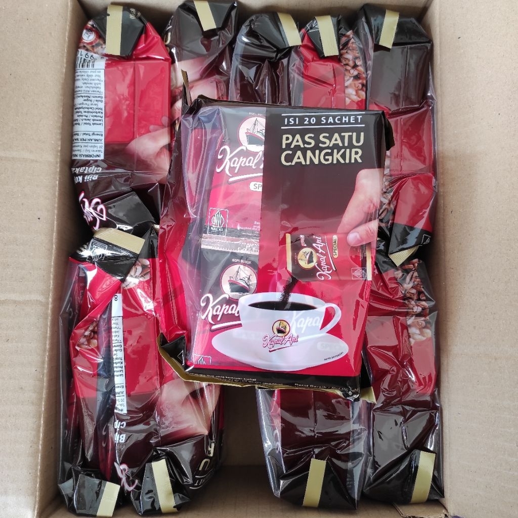 

Kopi Kapal Api Spesial Isi 20 Dus Karton isi 10