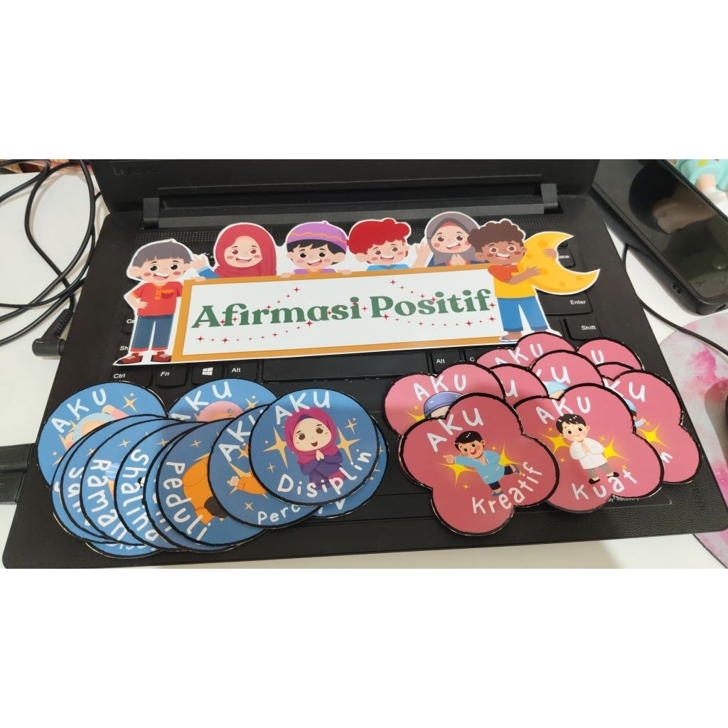 AFIRMASI POSITIF KACA CERMIN