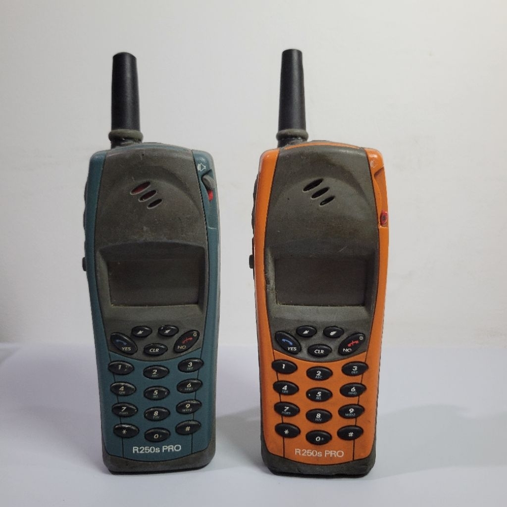 ericsson R250s Pro orange dan hijau borongan