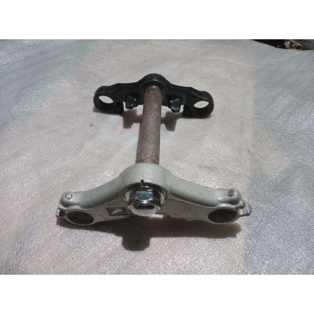 Segitiga Atas Segitiga Stang Stir Cbr 150 Old Karbu Cbu Thailand Original Termurah Langka