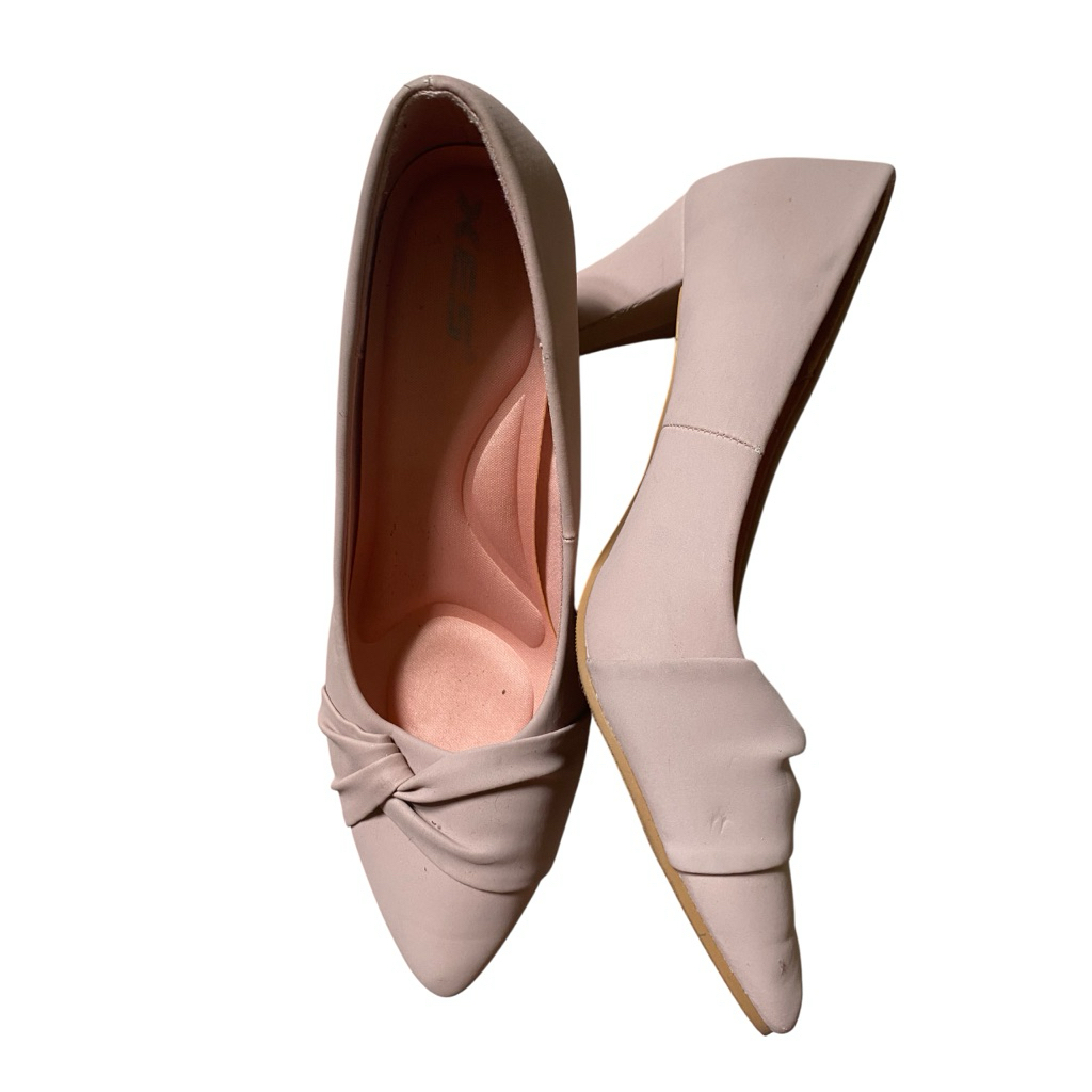 [SECONDHAND] Heels XES