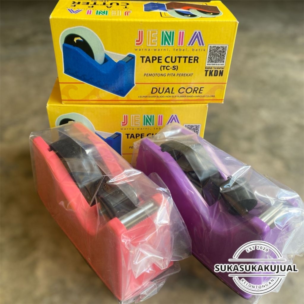 

Tape cutter jenia sedang dual core untuk isolasi 12mm&24mm