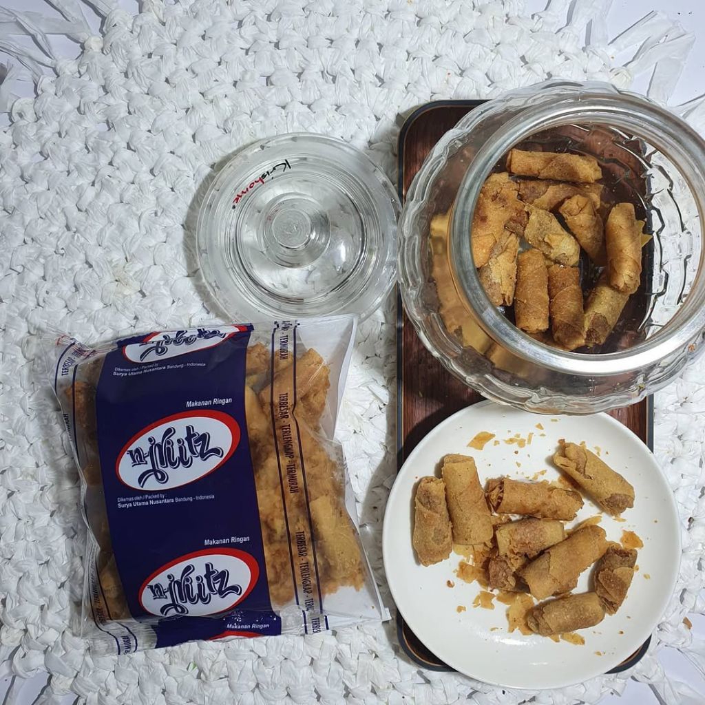 

SNCAK Lumpia raos urang CUMAN 3RIBU