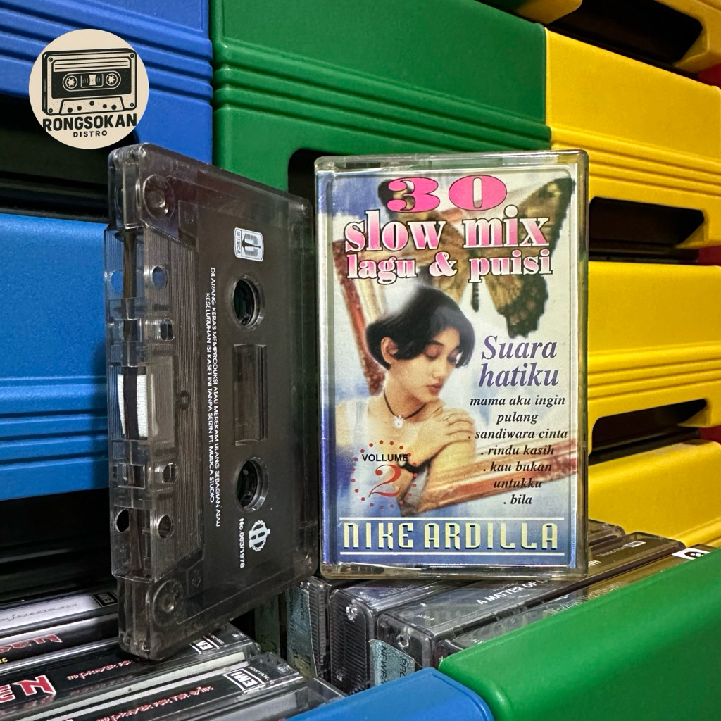Kaset Pita NIKE ARDILLA 30 SLOW MIX LAGU & PUISI VOLUME 2 (MUSICA)