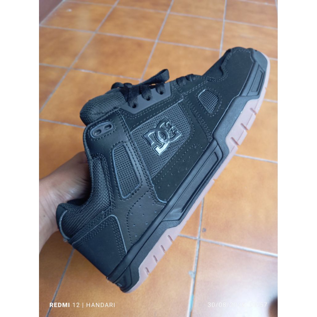 Sepatu Skateboard/Sepatu Gemuk/Sepatu Skate/Sepatu Slim - DC Stag