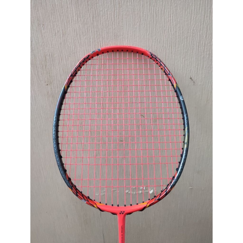 Raket Yonex Voltric Z Force 2 Lin Dan Original