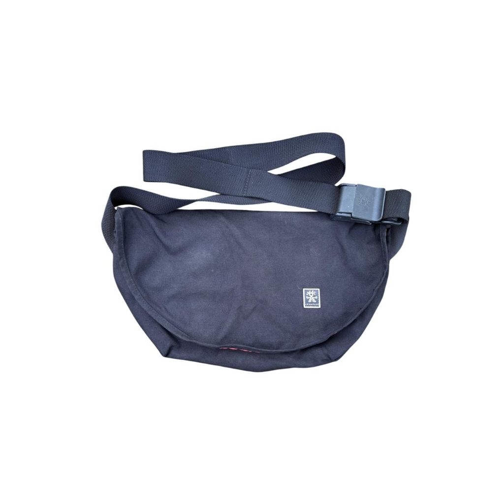 Crumpler slingbag