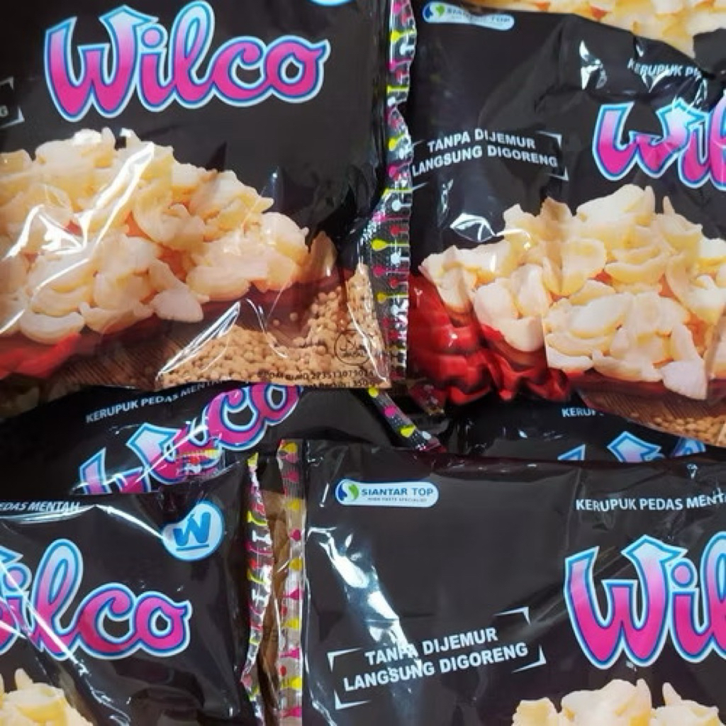 

3 Bungkus Kerupuk Wilco Pedas Gurih dan Renyah.
