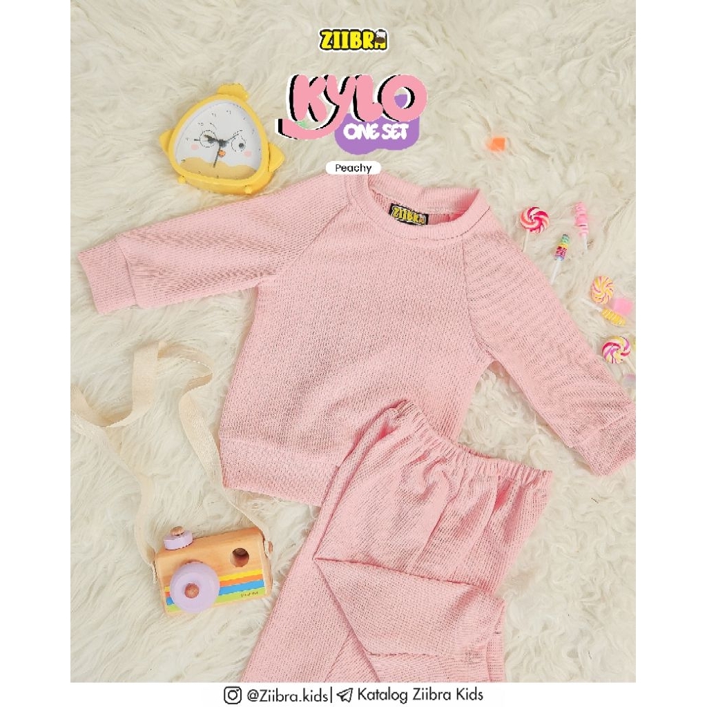 Kylo Oneset Knit