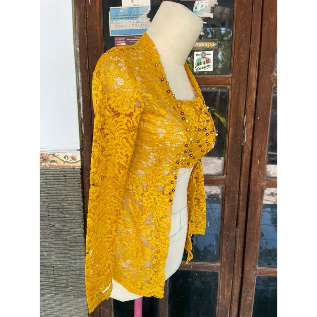 kebaya kuning mustard mano