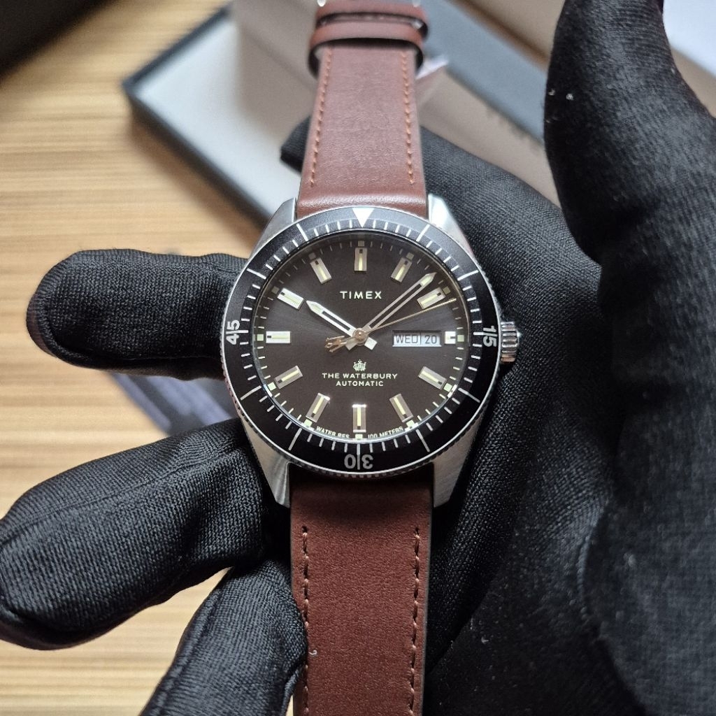 Timex Waterbury Automatic TW2V24800ZV Black Dial