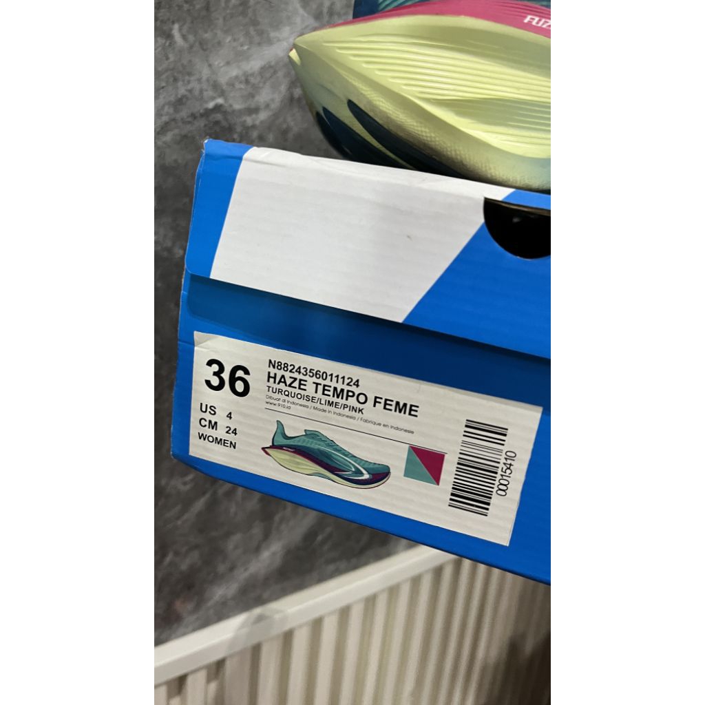 PRELOVED HAZE TEMPO FEMME