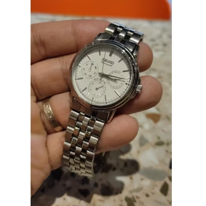jam  tangan seiko wanita quartz silver chronograph fashion watch klasik