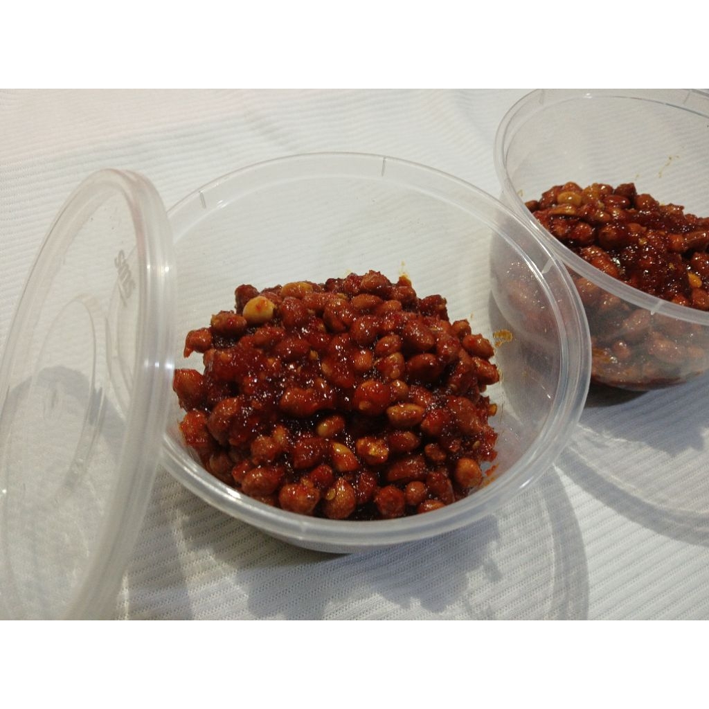 

Kacang Sambalado Madumongso