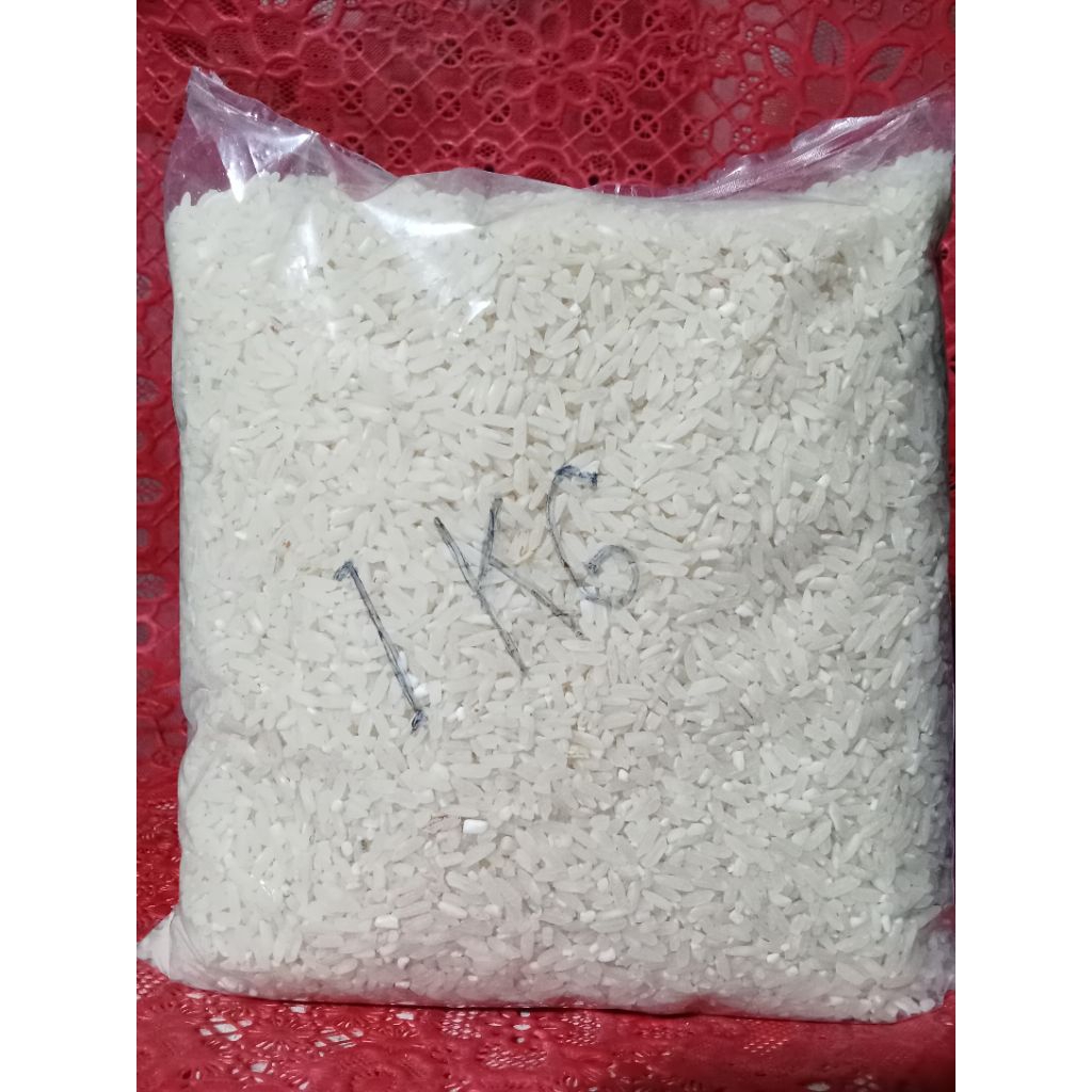 

Beras lokal kemasan 1kg pulen