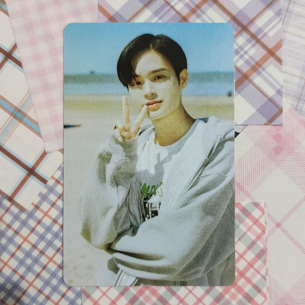 PC PHOTOCARD WBAF LEE DAEHWI WE BECAME A FAMILY MY K-STAR KSTAR FAMILY FUNGO STUDIO EVENT WANNA ONE 