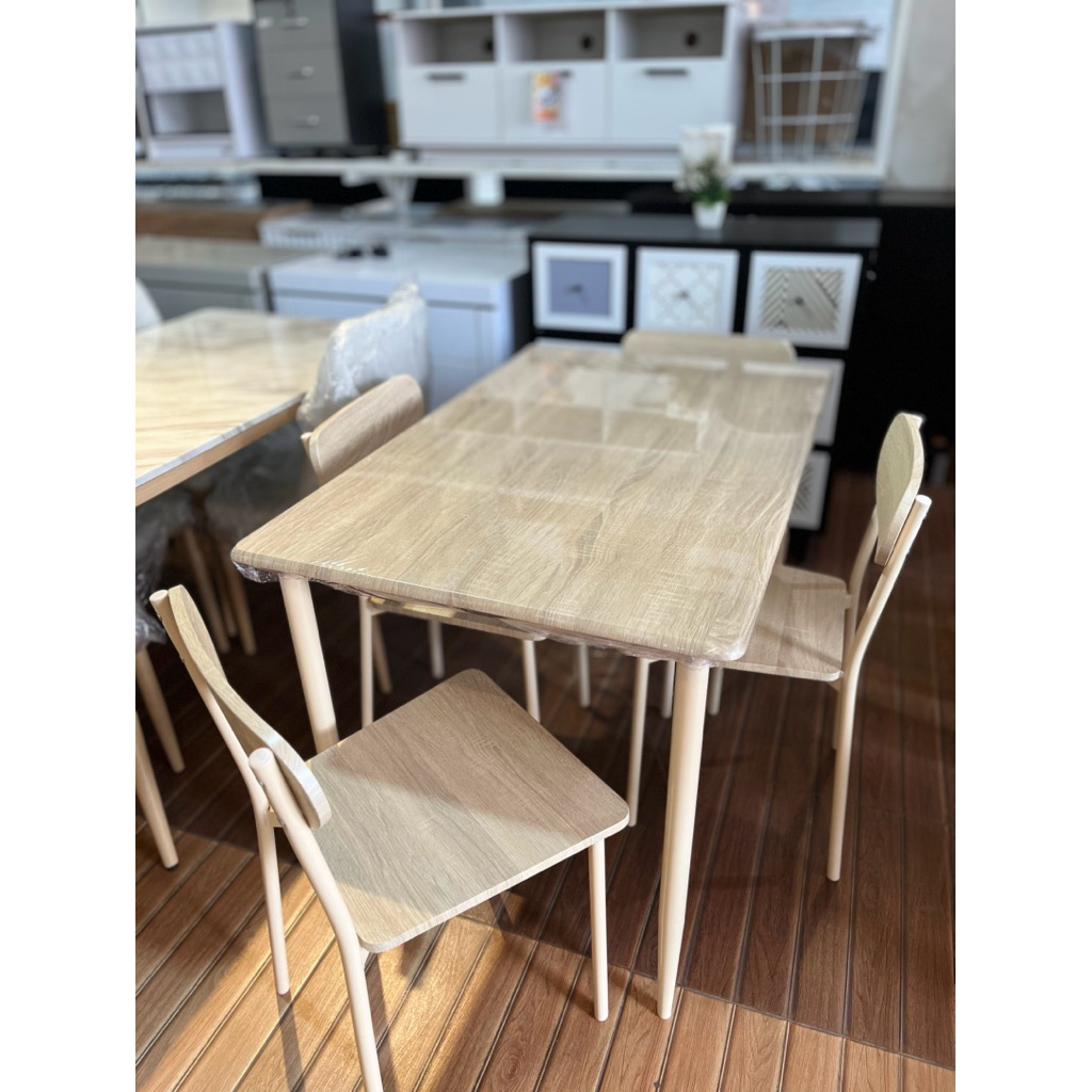 meja makan 4kursi kaki besi alas kayu