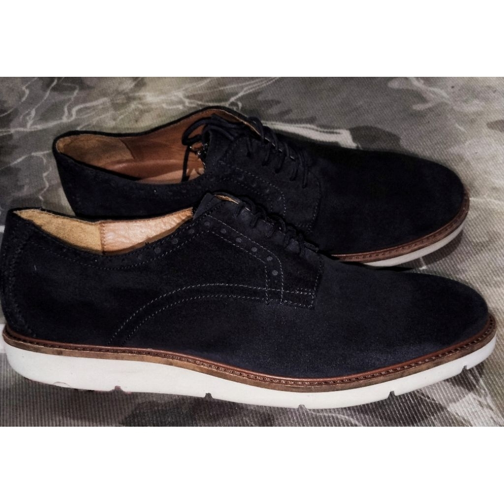 Sepatu Kulit Suede Massimo Dutti