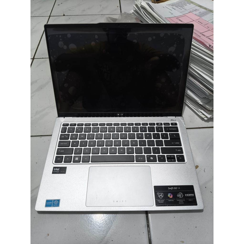 lcd laptop Acer swift go 14 OLED