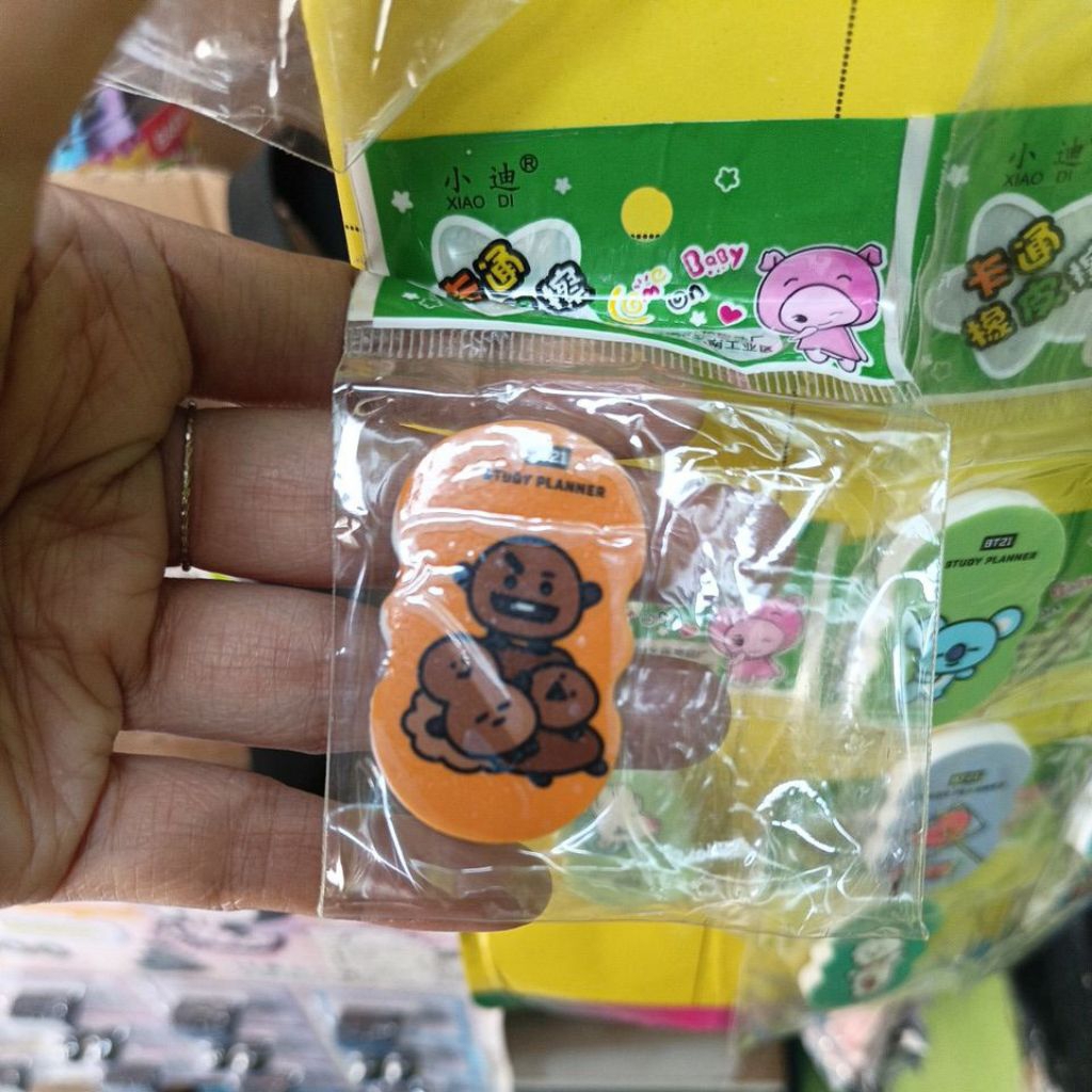 

PENGHAPUS VIRAL BERKARAKTER