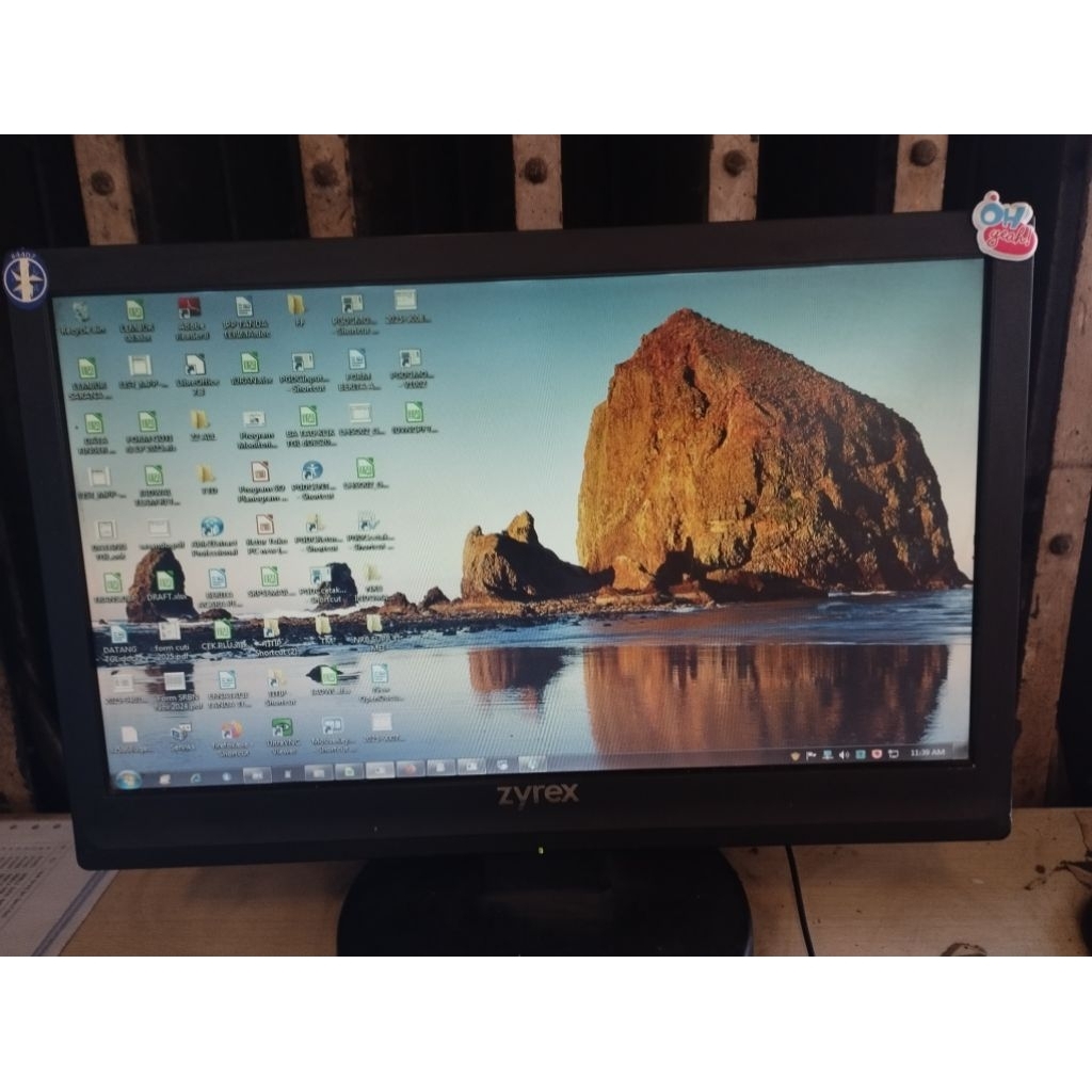 komputer Zyrex bekas