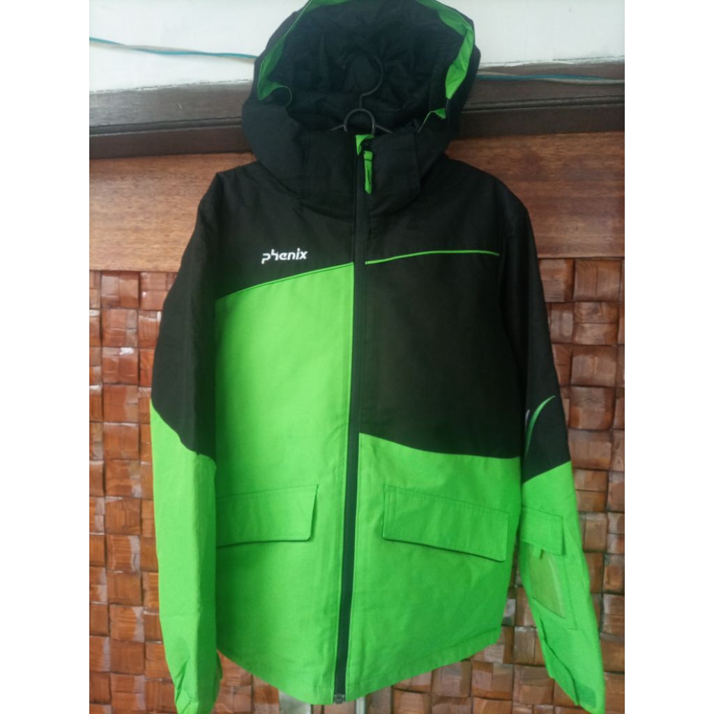 jaket outdoor snowboard phenix remaja preloved