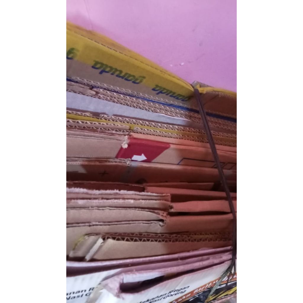 

Kardus Bekas Warungan // kardus packing Murah 1kg