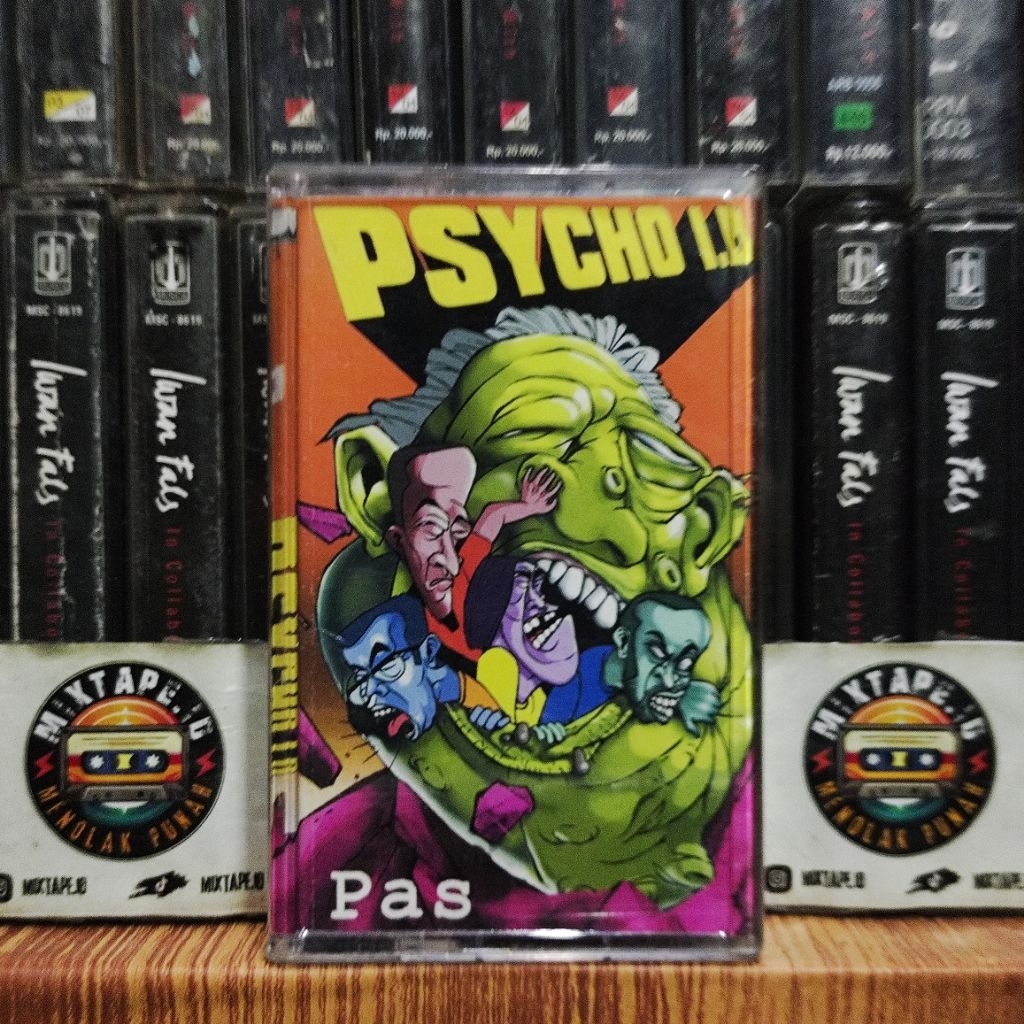 Kaset Pita - Pas Band - Psycho I.D. - Radio Tape - Kaset - Radio - Pemutar Kaset - Retro - Classic -