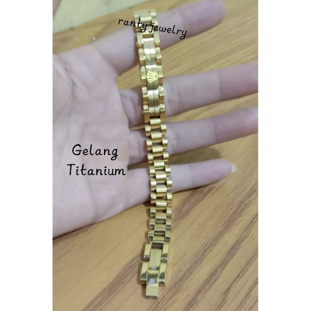 gelang titanium model seperti rantai jam tangan