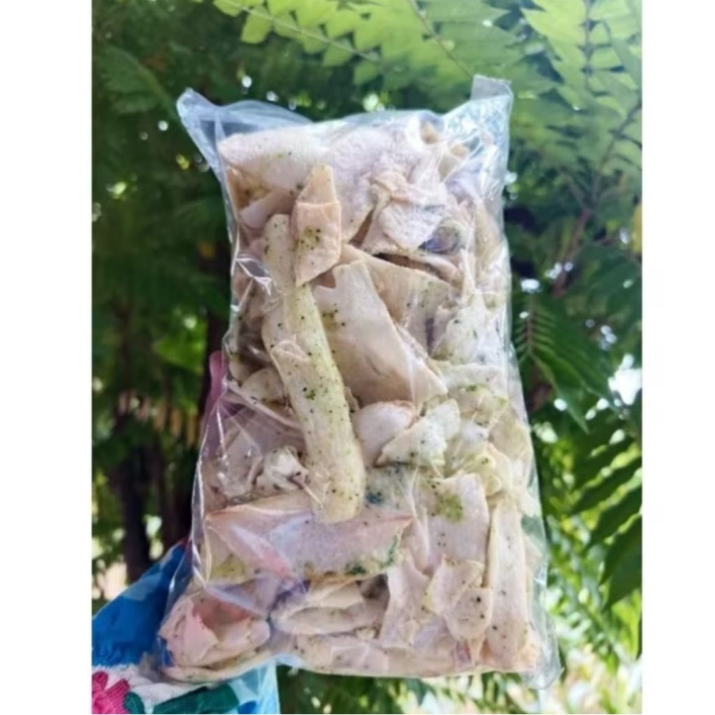 

Kripik singkong daun jeruk asin 400 gram / Kripik singkong asin daun jeruk 400 gram