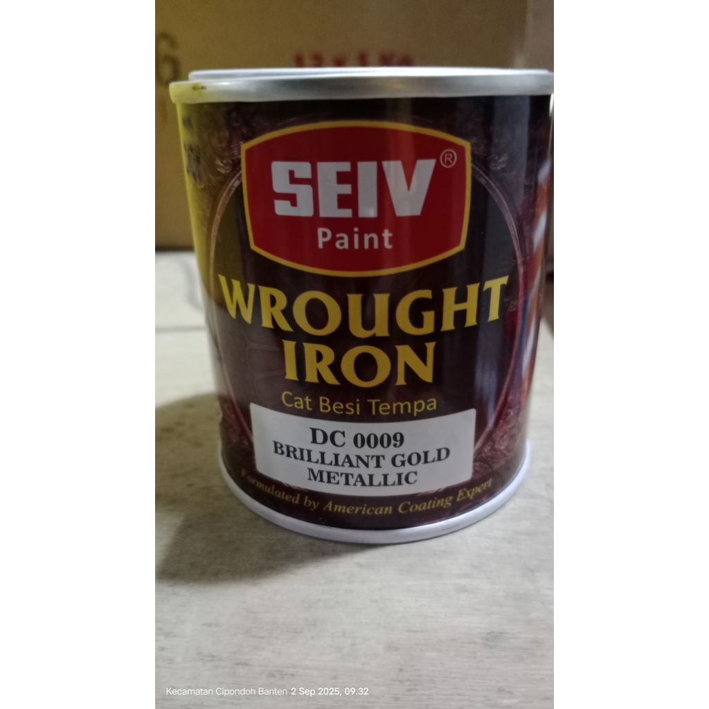 cat besi dan kayu merk seiv warna emas