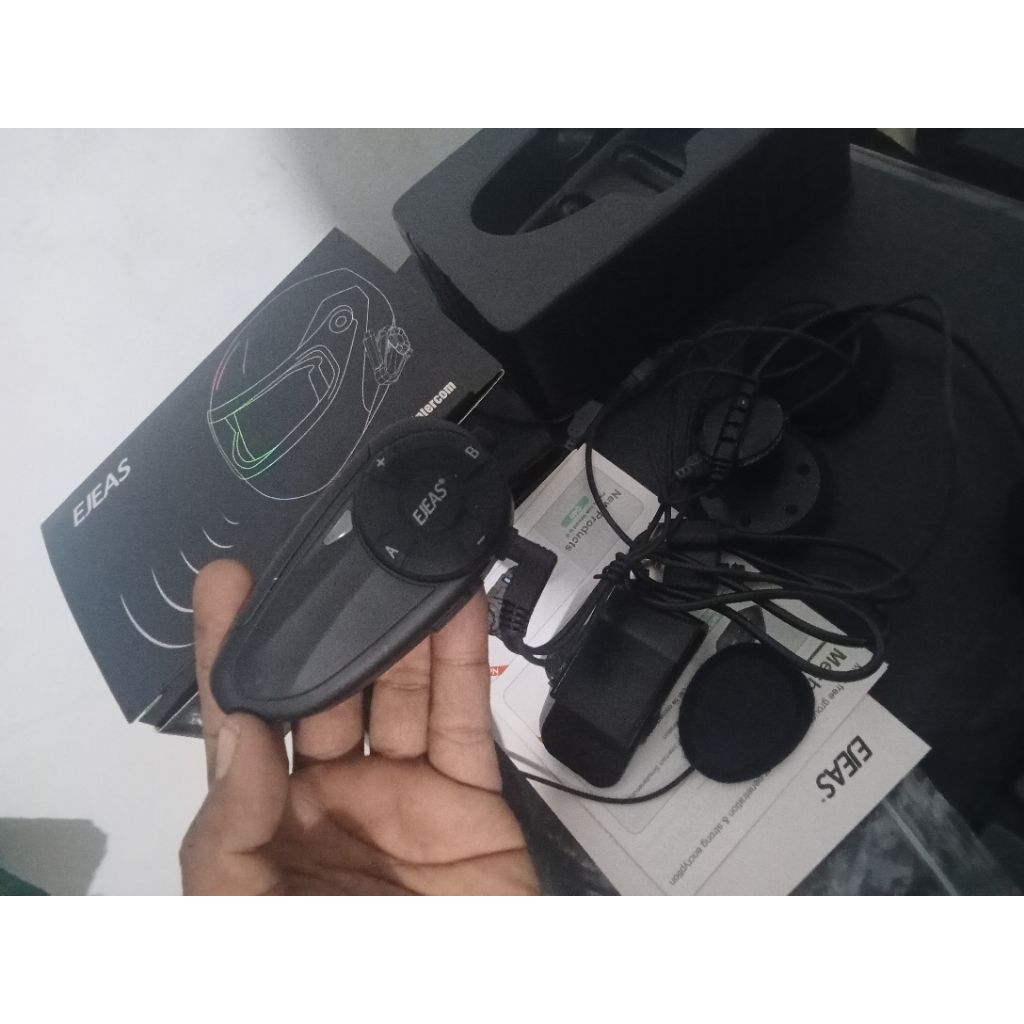 Ejeas Q7 like new second