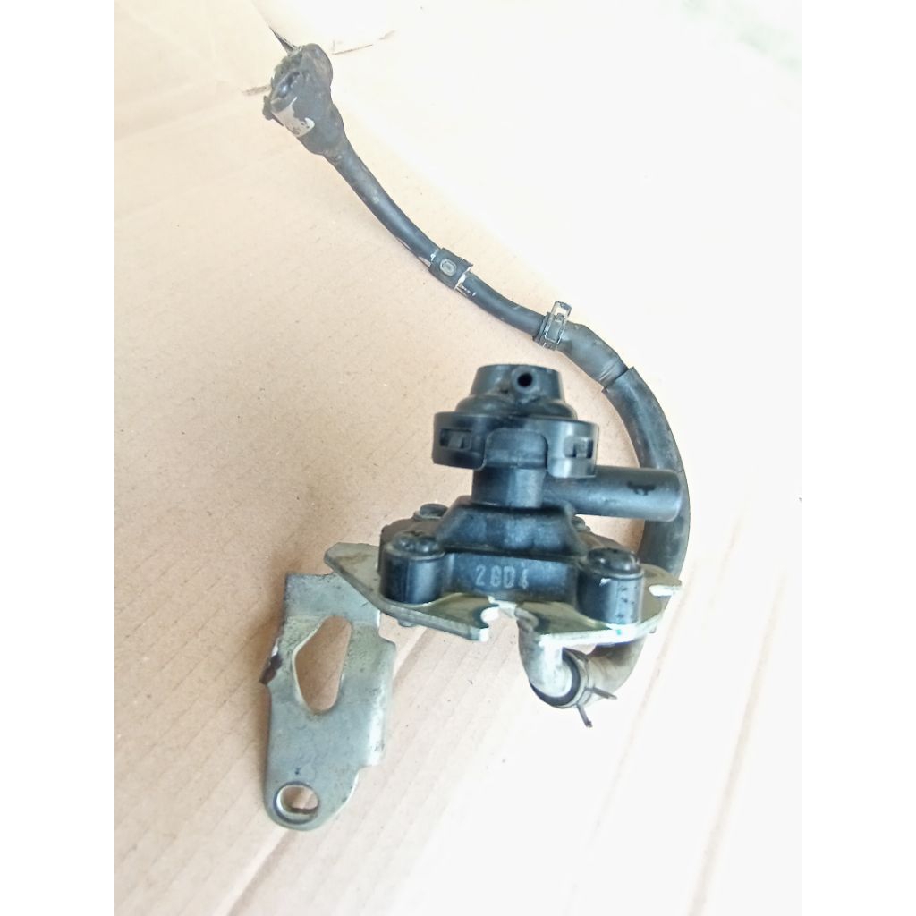 AIS+ SELANG +BREKET EMISI VALVE PEMBUANGAN GAS MIO SMILE ORIGINAL COPOTAN MOTOR