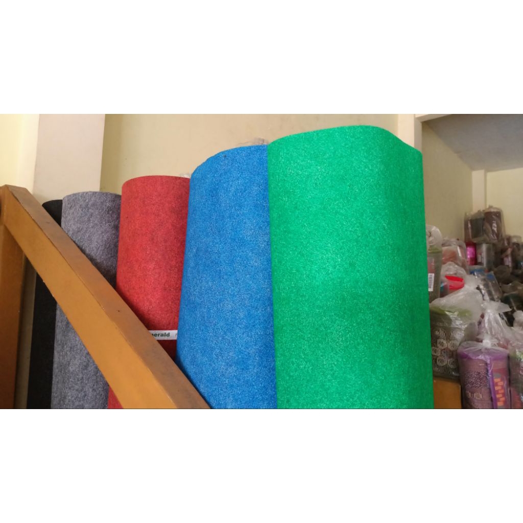 Karpet pameran bludru polos