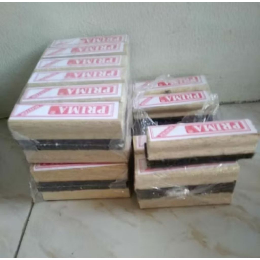 

penghapus papan tulis kayu 12 pcs