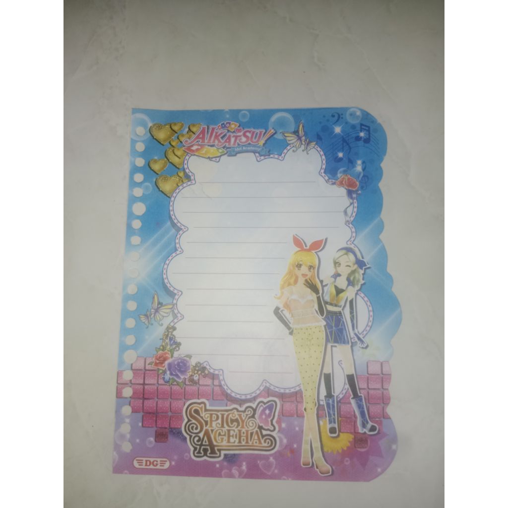 

Koleksi binder Aikatsu