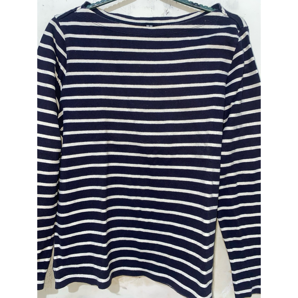 Salur Uniqlo