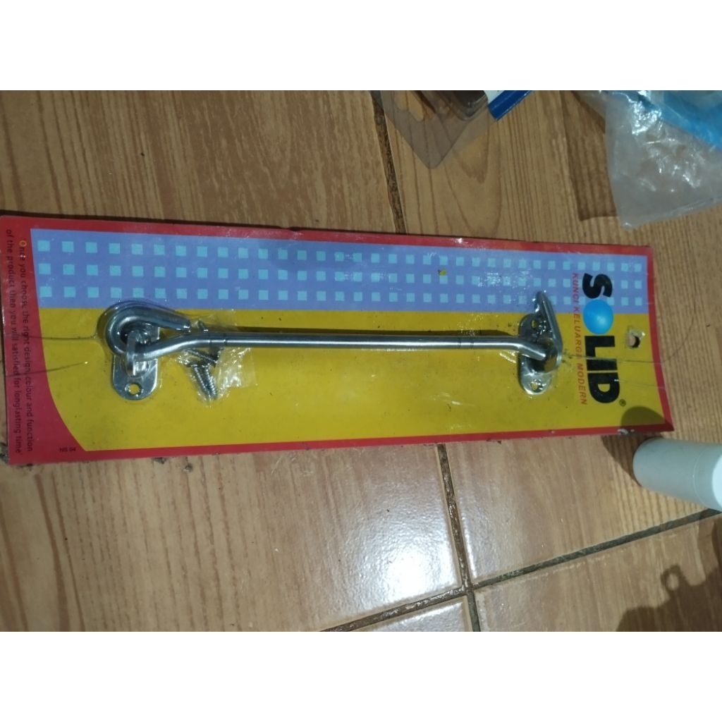Hak Angin Jendela / Cantolan Jendela 8" merk SOLID