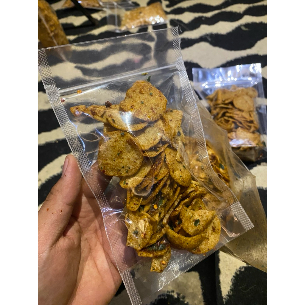 

Keripik Basreng Koin rasa cabe merah cemilan 60gr