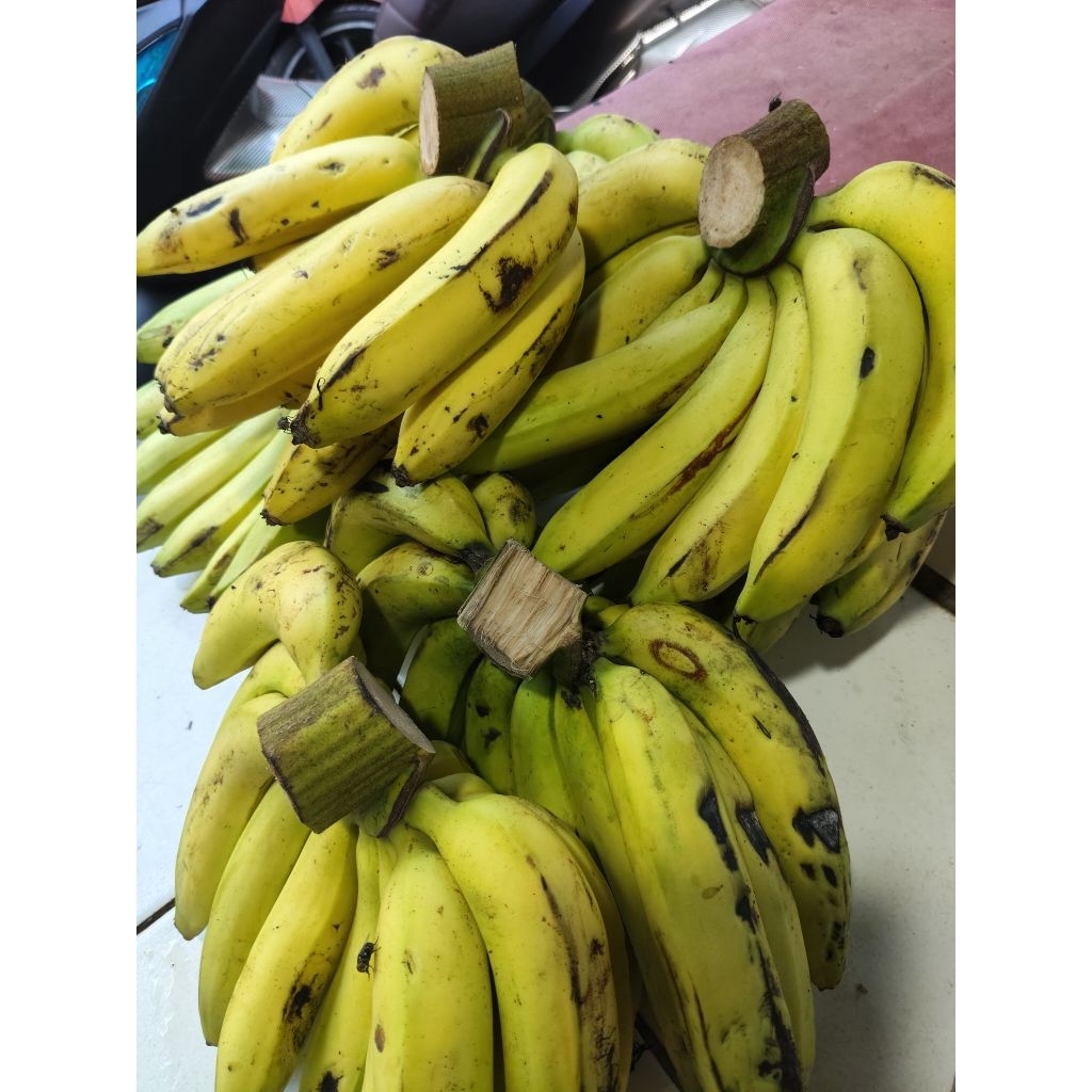 

pisang Ambon manis 1sisir