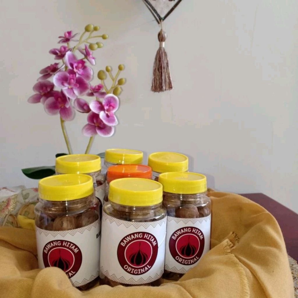 

Bawang Lanang / Bawang Hitam 10 dapat 1